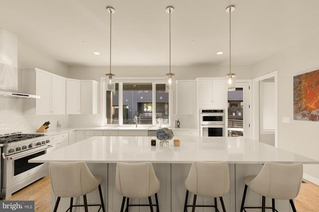 9775 SANVITALIA ST, Bethesda, MD 20817