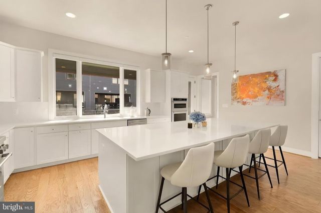 9775 SANVITALIA ST, Bethesda, MD 20817