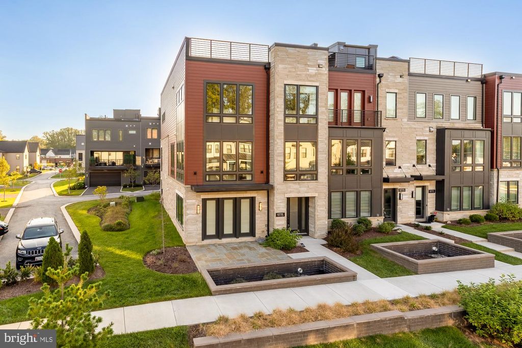 9775 SANVITALIA ST, Bethesda, MD 20817