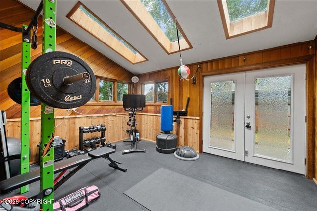 2261 Belmont Drive, Anchorage, AK 99517