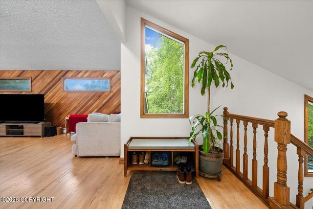 2261 Belmont Drive, Anchorage, AK 99517