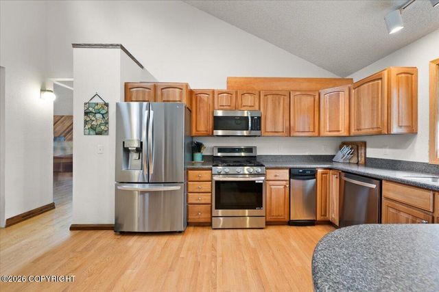 2261 Belmont Drive, Anchorage, AK 99517