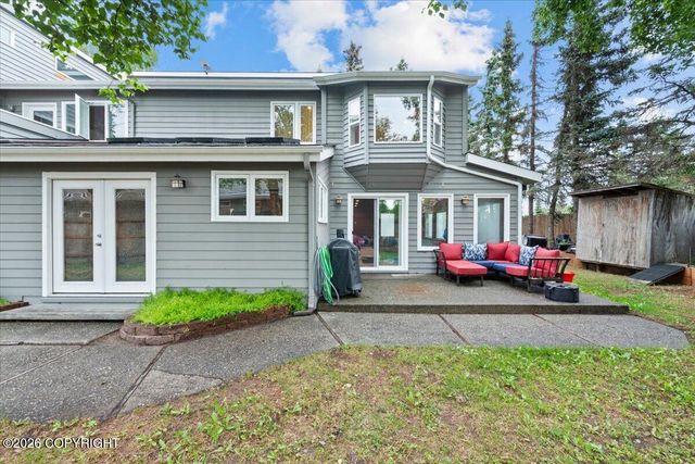 2261 Belmont Drive, Anchorage, AK 99517