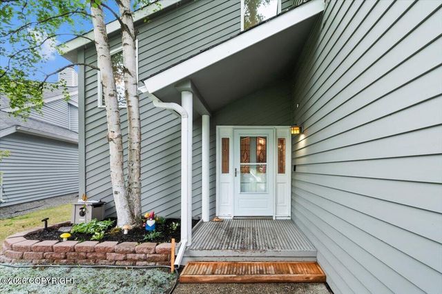 2261 Belmont Drive, Anchorage, AK 99517