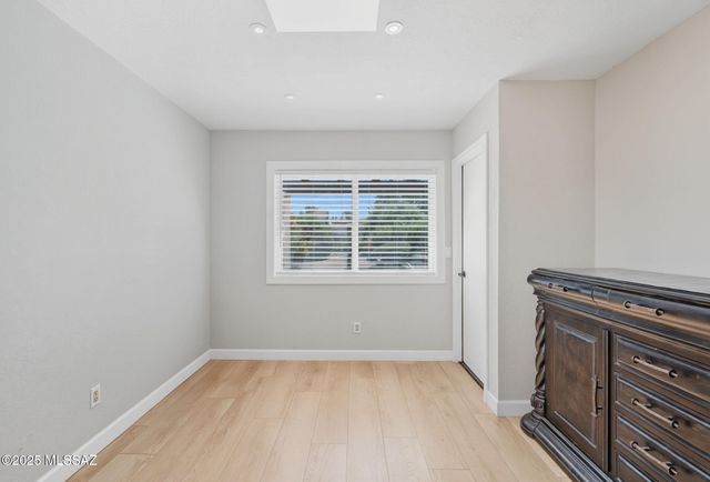 6605 E Vía Cavalier, Tucson, AZ 85715