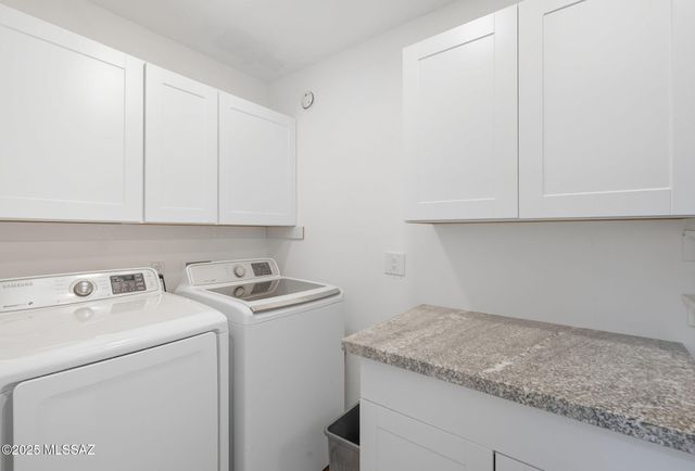 6605 E Vía Cavalier, Tucson, AZ 85715