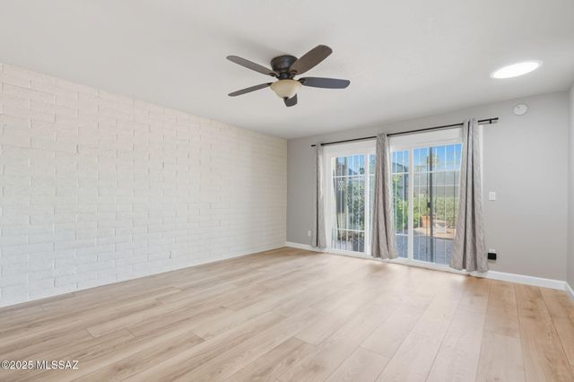 6605 E Vía Cavalier, Tucson, AZ 85715