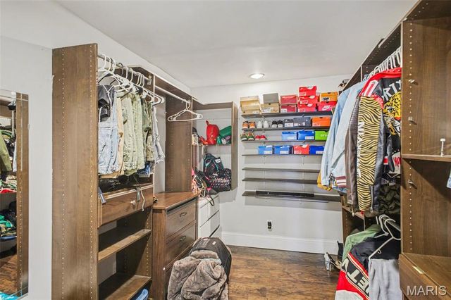 4361 Enright Avenue, St Louis, MO 63108