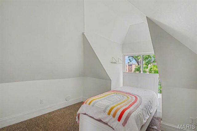 4361 Enright Avenue, St Louis, MO 63108