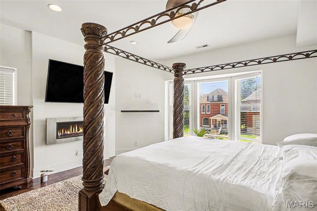 4361 Enright Avenue, St Louis, MO 63108