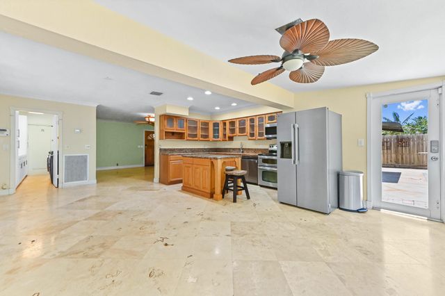 138 NE 29th Street, Wilton Manors, FL 33334