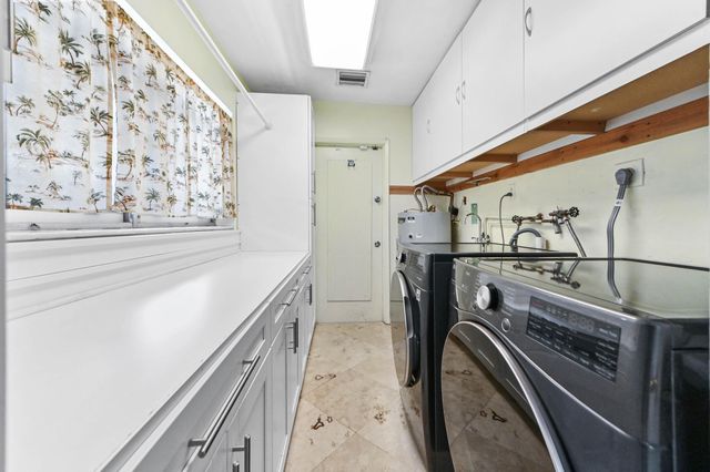 138 NE 29th Street, Wilton Manors, FL 33334