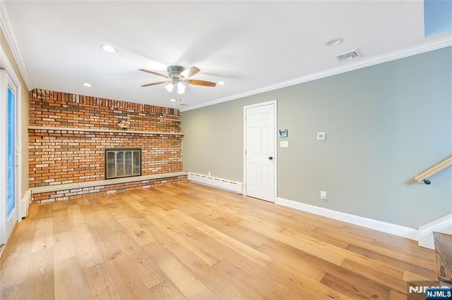 886 High Mountain Road, Franklin Lakes, NJ 07417