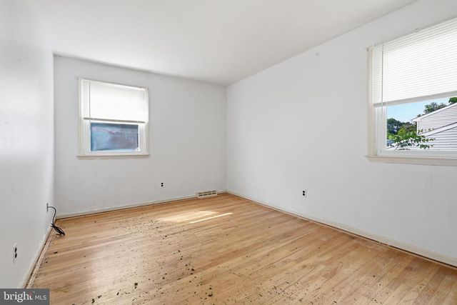 1160 ELDERON DR, Wilmington, DE 19808