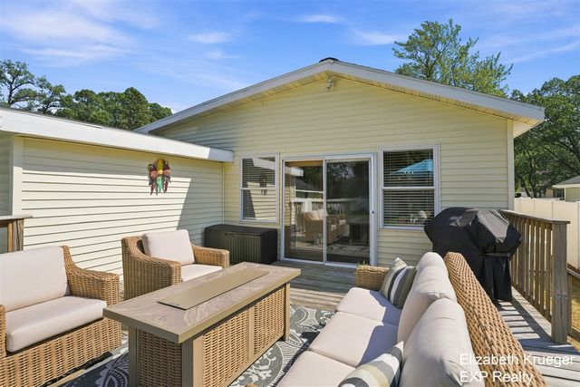 1134 Airport Road, Norton Shores, MI 49441