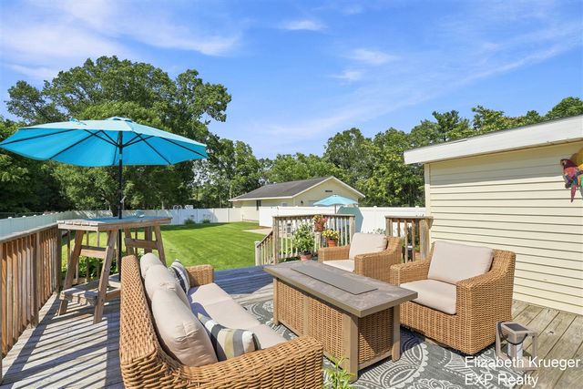 1134 Airport Road, Norton Shores, MI 49441