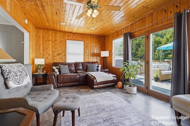 1134 Airport Road, Norton Shores, MI 49441