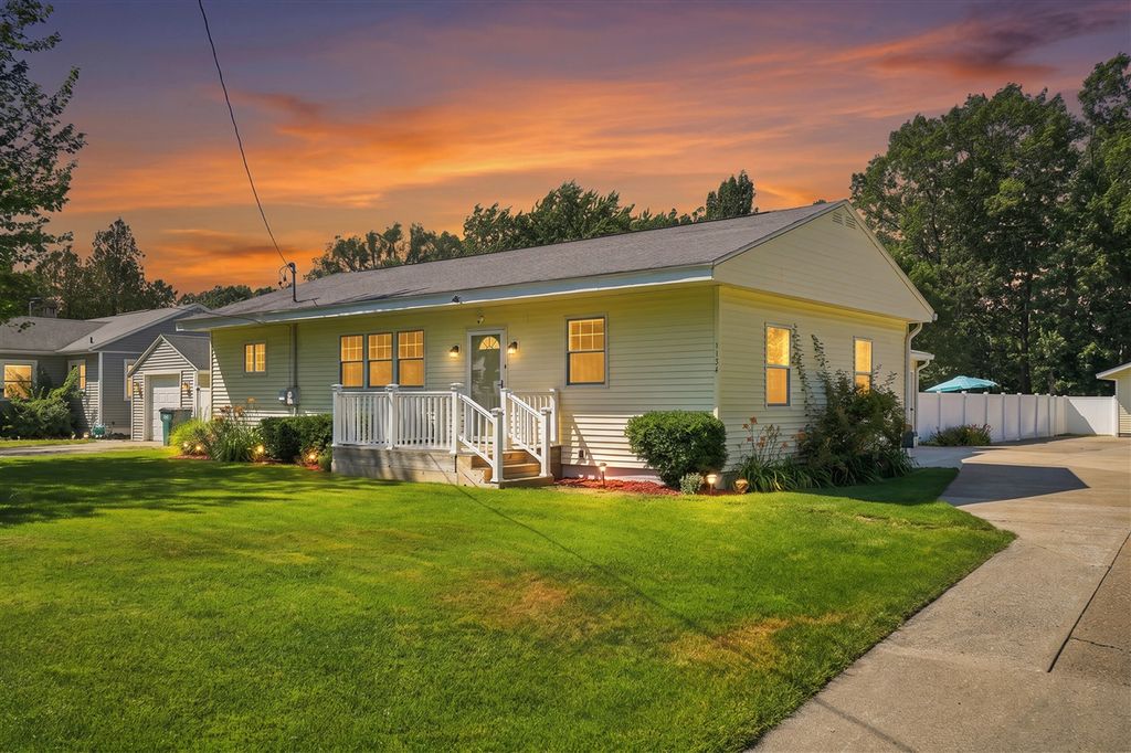 1134 Airport Road, Norton Shores, MI 49441