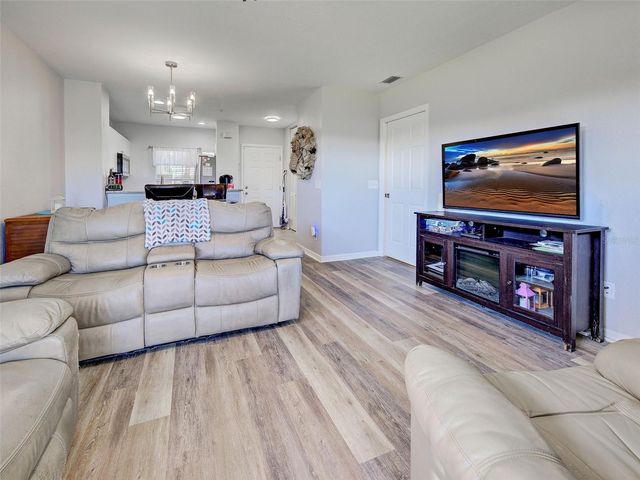 2180 HERON LAKE DRIVE 104, Punta Gorda, FL 33983