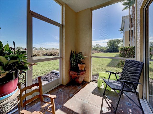 2180 HERON LAKE DRIVE 104, Punta Gorda, FL 33983