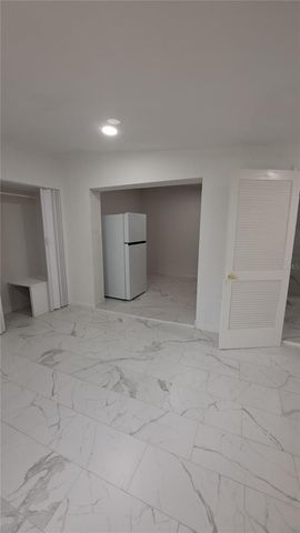 6017 N HALE AVENUE, Tampa, FL 33614