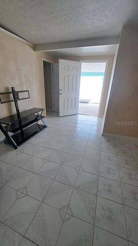 6017 N HALE AVENUE, Tampa, FL 33614