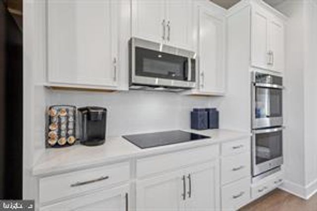 8784 NOETHER ST, Manassas, VA 20109