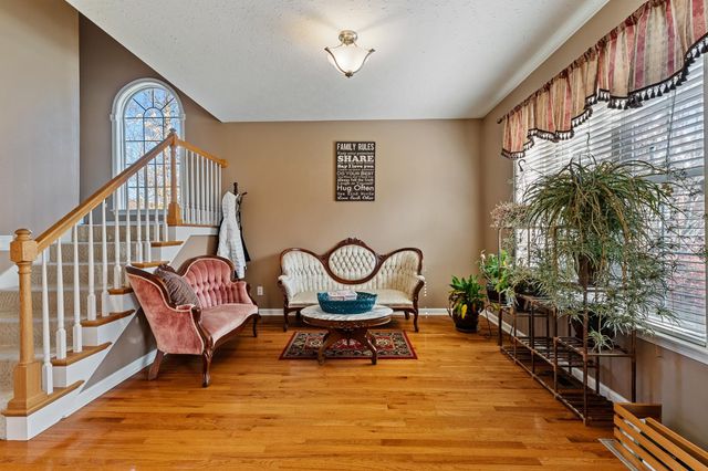 1048 Saint Ives Drive, Hurricane, WV 25526