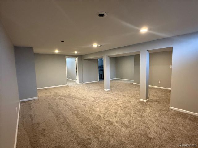 14099 Sunset Street, Livonia, MI 48154