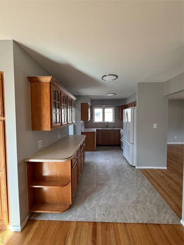 14099 Sunset Street, Livonia, MI 48154