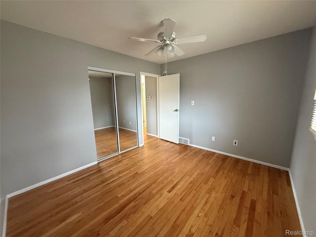 14099 Sunset Street, Livonia, MI 48154