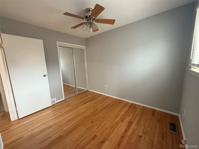 14099 Sunset Street, Livonia, MI 48154