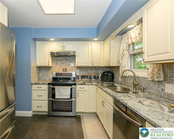1530 7th Street, Bethlehem City, PA 18020