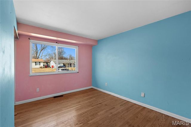 2150 Collier Drive, Florissant, MO 63031