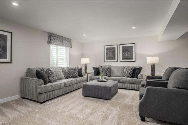 7042 Cunningham DR, Toano, VA 23168