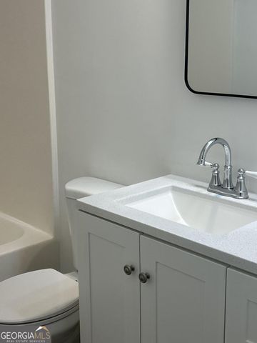 1598 Gardner Park Drive UN 52 BLD 9, Lawrenceville, GA 30043