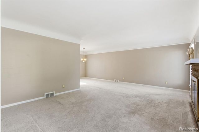 26347 Woodworth Circle, Dearborn Heights, MI 48127