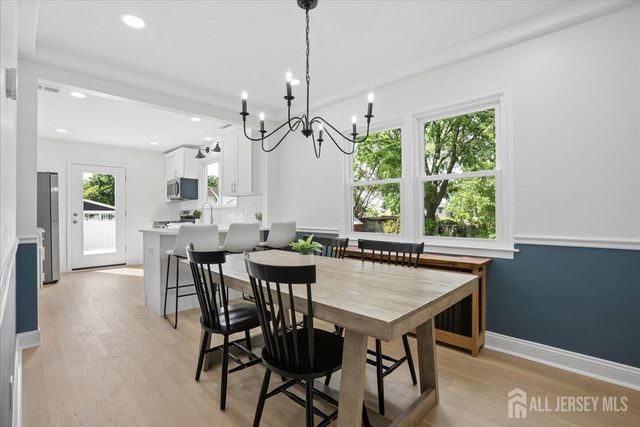 122 Fernhead Avenue, Spotswood, NJ 08884