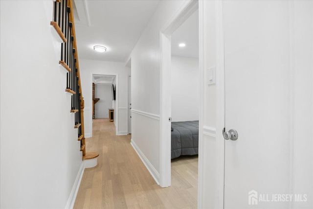 122 Fernhead Avenue, Spotswood, NJ 08884