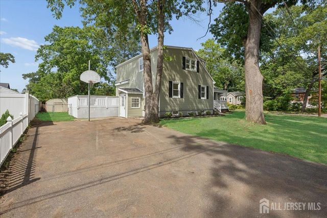 122 Fernhead Avenue, Spotswood, NJ 08884