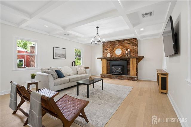 122 Fernhead Avenue, Spotswood, NJ 08884