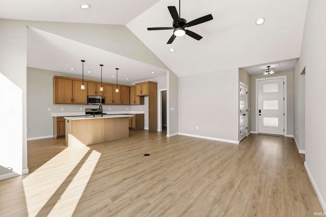 1038 Zenos Boulevard, Fort Wayne, IN 46818