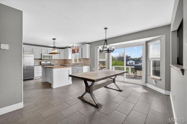 1838 Hackmann Hollow Drive, Wentzville, MO 63385