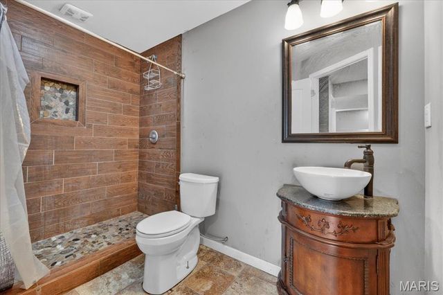 1838 Hackmann Hollow Drive, Wentzville, MO 63385