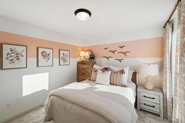 15645 Granada Avenue N, Hugo, MN 55038