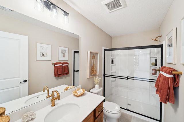 15645 Granada Avenue N, Hugo, MN 55038