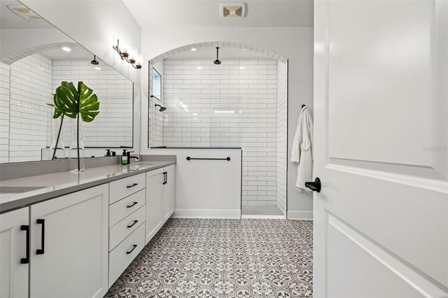 16396 FREHLEY RUN, Land O Lakes, FL 34638