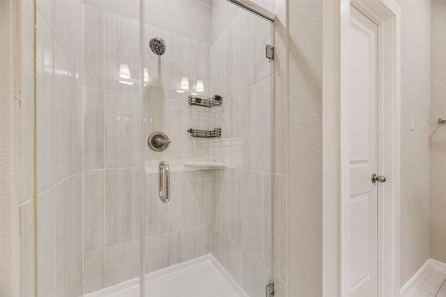 2412 Freshwater Lane, Mckinney, TX 75071