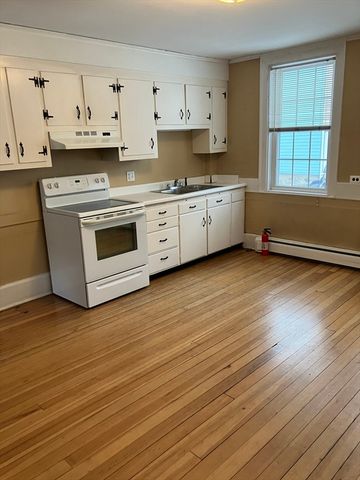 39-41 Balmoral 1, Andover, MA 01810