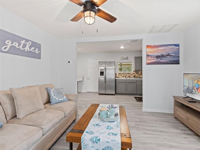 7206 SCHERING STREET, Weeki Wachee, FL 34613